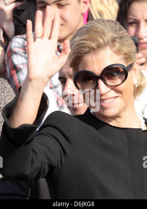 Holländische Prinzessin Maxima kommt bei den 55. Jahrestag der Gründung der die Baumpflanzaktion Tag (Boomfeestdag) in Oeffelte, Niederlande, 21. März 2012. Foto: Albert Nieboer / Niederlande, Stockfoto