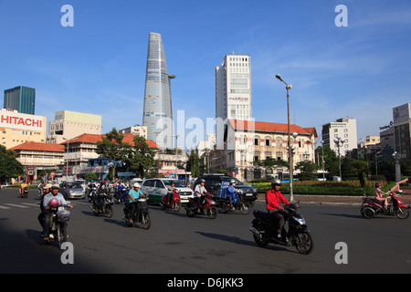 Tran Nguyen Han Kreisverkehr Bitexco Financial Tower, Ho-Chi-Minh-Stadt (Saigon), Vietnam, Indochina, Südostasien, Asien Stockfoto