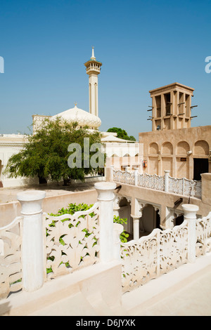 Traditionelle historische Architektur im historischen Viertel Al Bastakiya in Bur Dubai Vereinigte Arabische Emirate Stockfoto