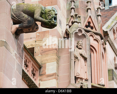 Wasserspeier am Freiburger Kathedrale, Freiburg, Baden-Württemberg, Deutschland, Europa, Europa Stockfoto