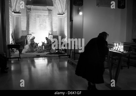 Italien. Weihnachtskrippe in der Kirche Stockfoto