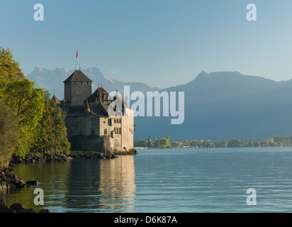 Das Schloss Chillon am Genfer See, Montreux, Kanton Waadt, Schweiz, Europa Stockfoto