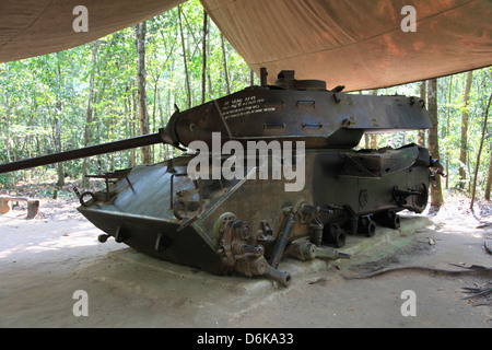 Tank, Cu Chi Tunnel, Ho-Chi-Minh-Stadt (Saigon), Vietnam, Indochina, Südostasien, Asien Stockfoto