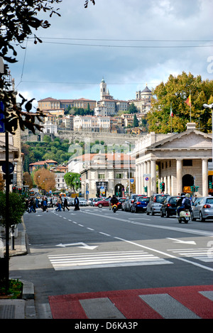 Bergamo Italien, Città bassa, Unterstadt an der Porta Nuova. Lombardei Region, Italien. Stockfoto