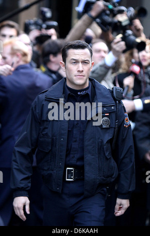 Joseph Gordon-Levitt auf die neuesten Batman-Film festlegen "The Dark Knight Rises" New York City, USA - 28.10.11 Stockfoto