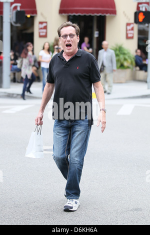 James Woods, Botengänge in Beverly Hills, Los Angeles, Kalifornien - 16.09.11 Stockfoto