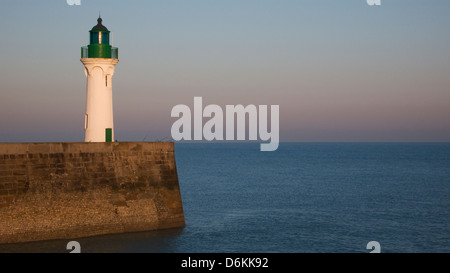 Leuchtturm, St Valery En Caux, Normandie, Frankreich Stockfoto