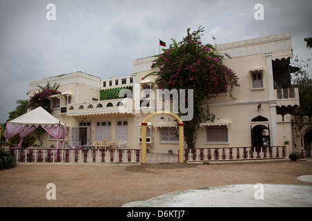 Das Gartenpalais, Balasinor, Heimat des Nawab von Balasinor und seinem Sohn Prinz Salauddin und Tochter Prinzessin Aaliyah Stockfoto