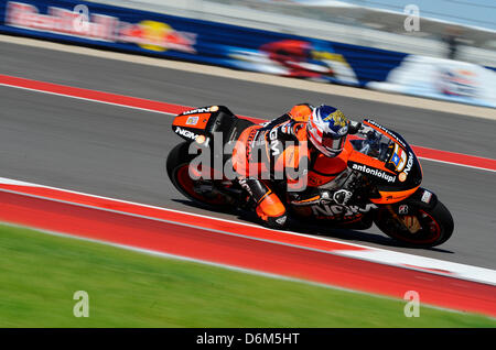 Austin, Texas, USA. 19. April 2013.  COLIN EDWARDS (5) während der Freitag-Training für den Red Bull Moto GP auf dem Circuit of the Americas in Austin, Texas. (Bild Kredit: Kredit: Ralph Lauer/ZUMAPRESS.com/Alamy Live-Nachrichten) Stockfoto