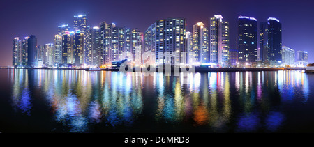 Skyline von Busan, Südkorea bei Haeundae Bezirk. Stockfoto