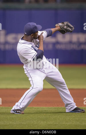 St. Petersburg, Florida, USA. 20. April 2013: Tampa Bay Rays Entlastung Krug Fernando Rodney (56) reagiert nach dem letzten, in der 9. während der Major League Baseball Spiel Action zwischen den Oakland Athletics und die Tampa Bay Rays. Tampa Bay besiegten Oakland 1-0 im Tropicana Field in St. Petersburg, FL. Stockfoto