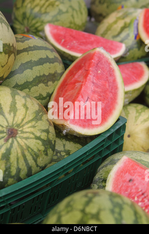 Handewitt, Deutschland, Wassermelonen in einem Schaufenster Stockfoto