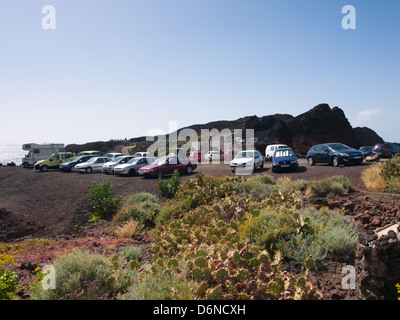 Parken in der Nähe der Punta de Teno Leuchtturm im Westen von Teneriffa, Stockfoto