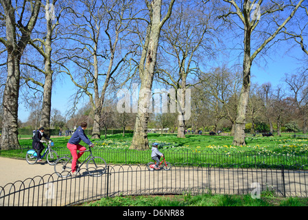 Hyde Park im Frühjahr, City of Westminster, Greater London, England, Großbritannien Stockfoto