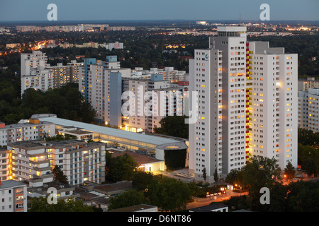 Berlin, Deutschland, Gropius Umfrage der Stadt in der Abenddämmerung Stockfoto