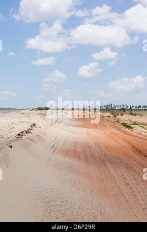 Erosion: Wind geblasen Sandweg... Stockfoto