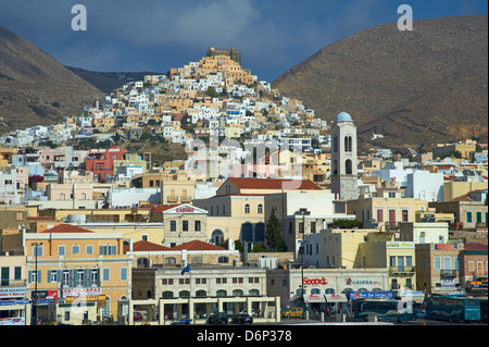 Ermoupoli (Chora) und Ano Syros, Insel Syros, Cyclades, griechische Inseln, Griechenland, Europa Stockfoto