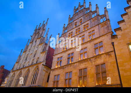 Historisches Rathaus am Prinzipalmarkt in Münster, Nordrhein-Westfalen, Deutschland, Weihnachten, Europa Stockfoto