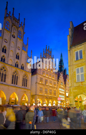 Historisches Rathaus am Prinzipalmarkt in Münster, Nordrhein-Westfalen, Deutschland, Weihnachten, Europa Stockfoto