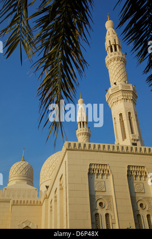 Jumeirah Moschee, Dubai, Vereinigte Arabische Emirate, Naher Osten Stockfoto