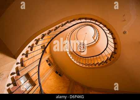 Eine Wendeltreppe in Galerie Vivienne, Paris, Frankreich, Europa Stockfoto