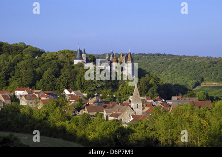 Frankreich, Burgund, in der Nähe von Beaune, Chateau La Rochepot "Burg friedliche, harmonische, Frankreich, Burgund, Nahe Beaune, Schloss Stockfoto