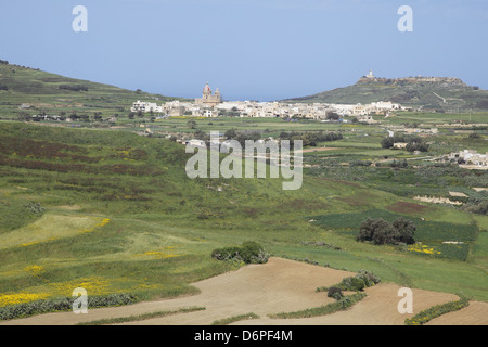 Malta, Gozo Victoria Rabat, Blick von der Zitadelle, mit Blick auf Gharb Stadt friedlich, harmonisch, Malta, Gozo, Victoria Rabat, Stockfoto