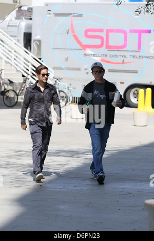 Tobey Maguire Ankunft im Staples Center für die LA Lakers V Boston Celtics Basketball Spiel Los Angeles, Kalifornien- Stockfoto