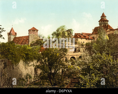 Vestner Tor & kaiserlichen Stallungen, Nürnberg, Bayern, ca. 1895 Stockfoto