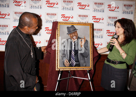 Ben Vereen und Valerie Smaldone Portrait Enthüllung und Party zu Ehren der Broadway-Legende Ben Vereen nach seinem Rathaus Stockfoto