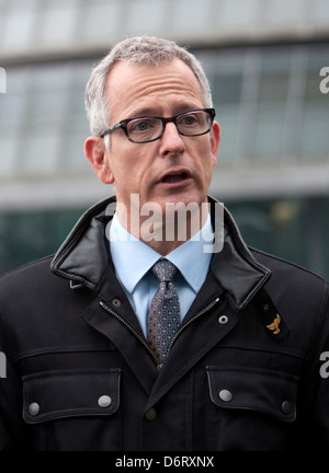 Brian Paddick, Liberal-demokratische Kandidat für Londoner Bürgermeister 04.05.2012, kündigt Duwayne brooks als Stellvertreter Stockfoto