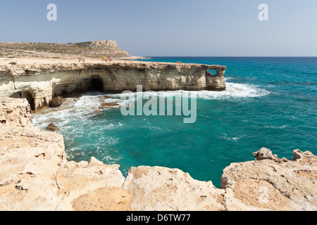 Zypern - Höhlen Meer in der Nähe von Agia Napa Stockfoto