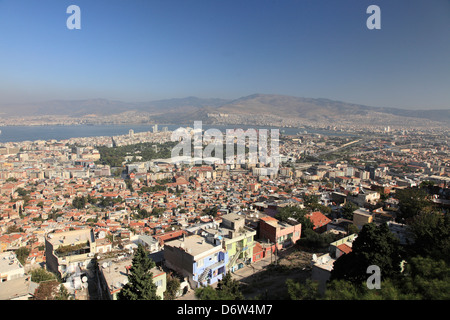 Stadt betrachtet von Izmir Burg, Izmir, Türkei Ägäis-Region Stockfoto