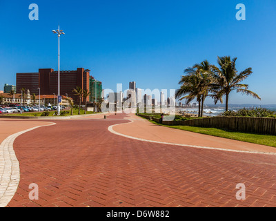 Blick auf die Durban Beach front Skyline Addington entnommen Stockfoto