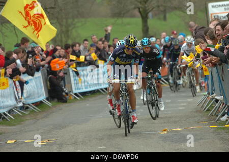 Lüttich, Belgien. 21. April 2013. Lüttich-Bastogne-Lüttich-Klassiker. Alberto Contador während des Rennens. Stockfoto