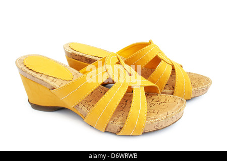 Gelbe Schuhe isoliert auf weißem Hintergrund. Stockfoto