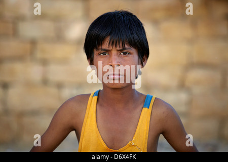 Porträt von Indien junge Kind, Jaisalmer, Bundesstaat Rajasthan, Indien Stockfoto