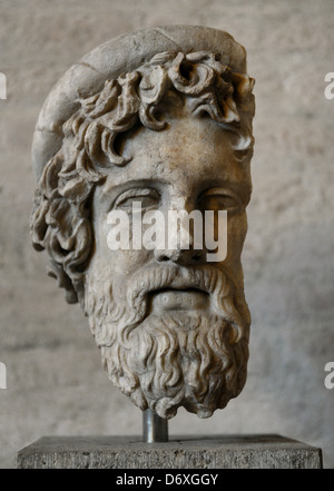 Griechische Kunst. Den Kopf von einer Statue des Asklepios, der Gott der Heilkunst. Römische Skulptur nach Original von etwa 420 V.Chr. Stockfoto