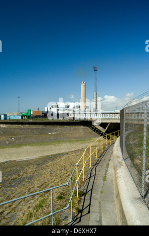 Aberthaw Kohle befeuerten Kraftwerk Vale von Glamorgan Süd wales uk Stockfoto