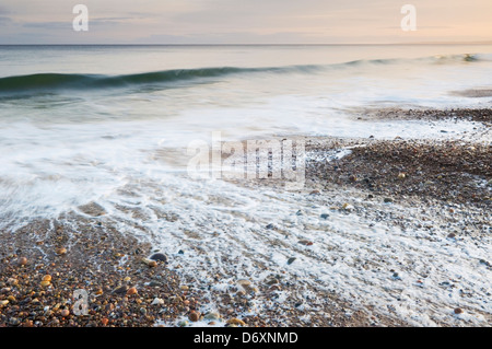 Morgendämmerung über Lossiemouth Strand, Moray, Schottland. Stockfoto