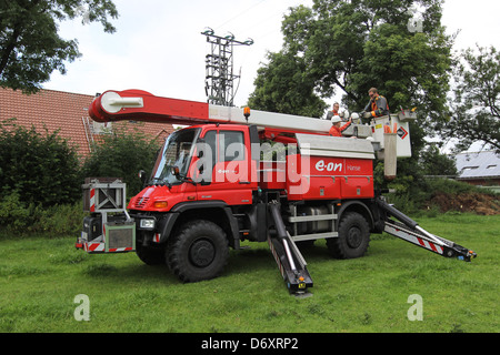 Handewitt, Deutschland, Vorbereitungen für Arbeiten am Stromnetz Stockfoto