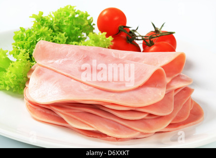 Stapel von dünn geschnittenen Schinken Stockfoto