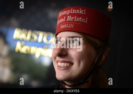 Berlin, Deutschland, Seite Vorderseite des Kempinski Hotel Bristol Berlin Stockfoto