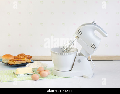 Mehl-Mixer Tool für Ihre Bäckerei vorbereiten Stockfoto
