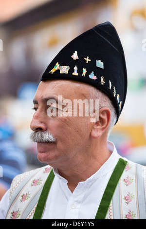 Spanisch Mann Teilnahme an traditionellen Fiesta bei Villaviciosa in Asturien, Nordspanien Stockfoto