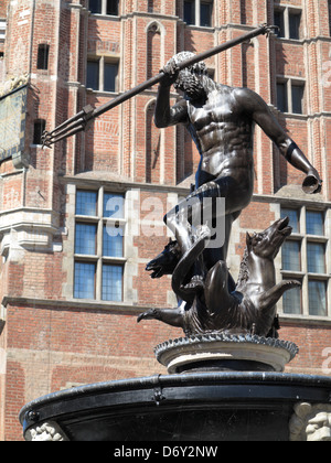 Neptun-Brunnen und dem Main-Rathaus in Stadt Danzig - Polen Stockfoto