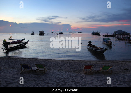 Sonnenuntergang am Mae Haad, Koh Tao, Thailand Stockfoto