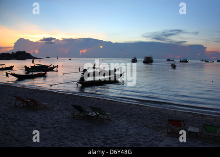 Sonnenuntergang am Mae Haad, Koh Tao, Thailand Stockfoto