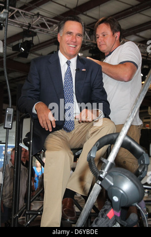 Ehemalige Massachusetts Gouverneur und republikanischen Präsidentschaftskandidaten hoffnungsvollen Mitt Romney spricht über seinen Plan, Arbeitsplätze und Schub erhöhen die Stockfoto