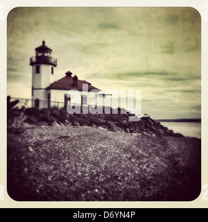 Leuchtturm auf Küstengebiete Felsküsten, Seattle, Washington, Vereinigte Staaten von Amerika Stockfoto